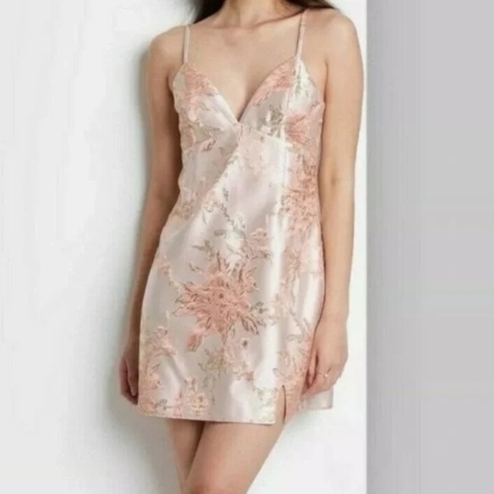 Gorgeous women’s wild fable dress in a size small